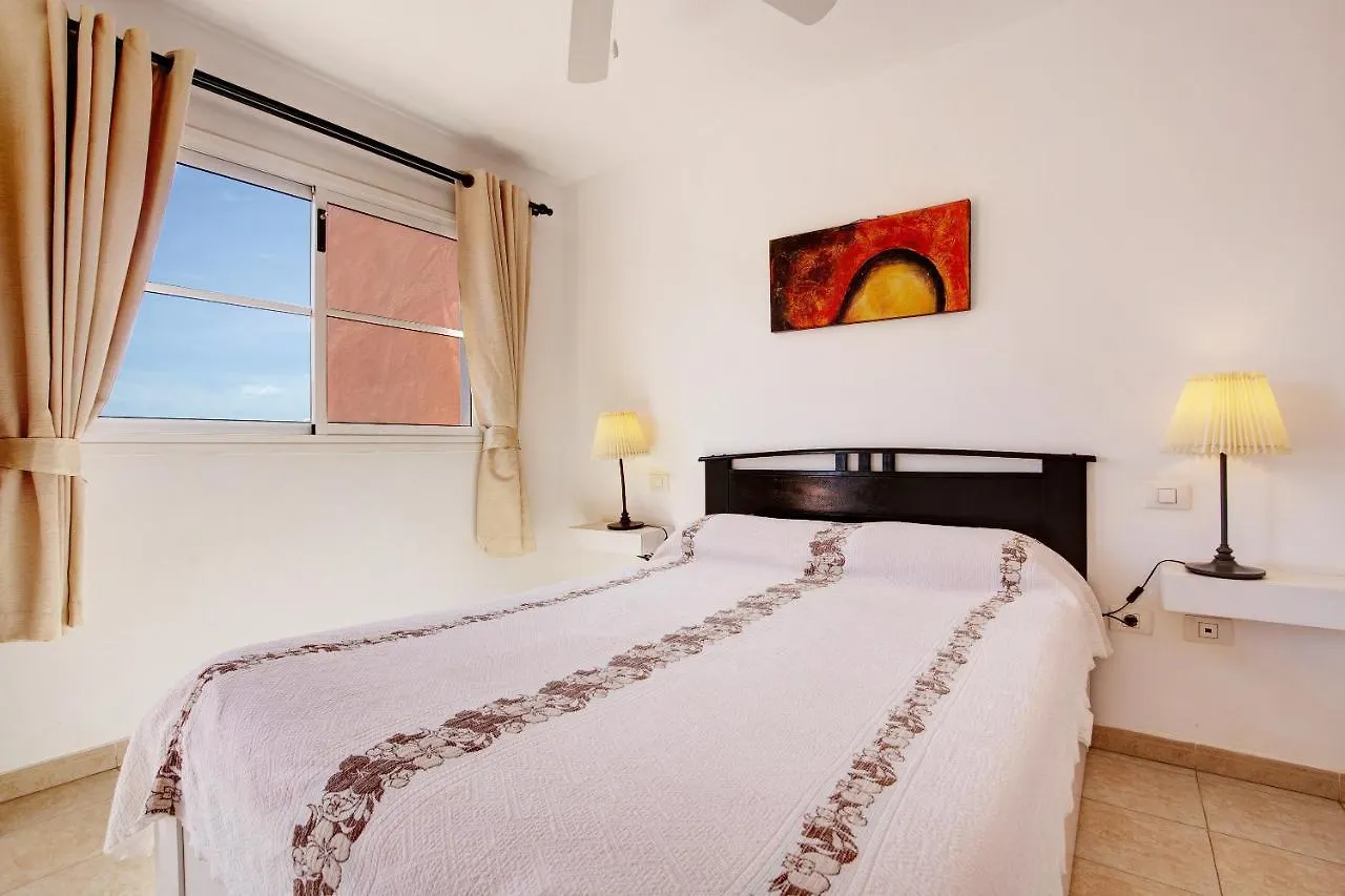 Beautiful 3 Bed Apartment Caleta De Fuste