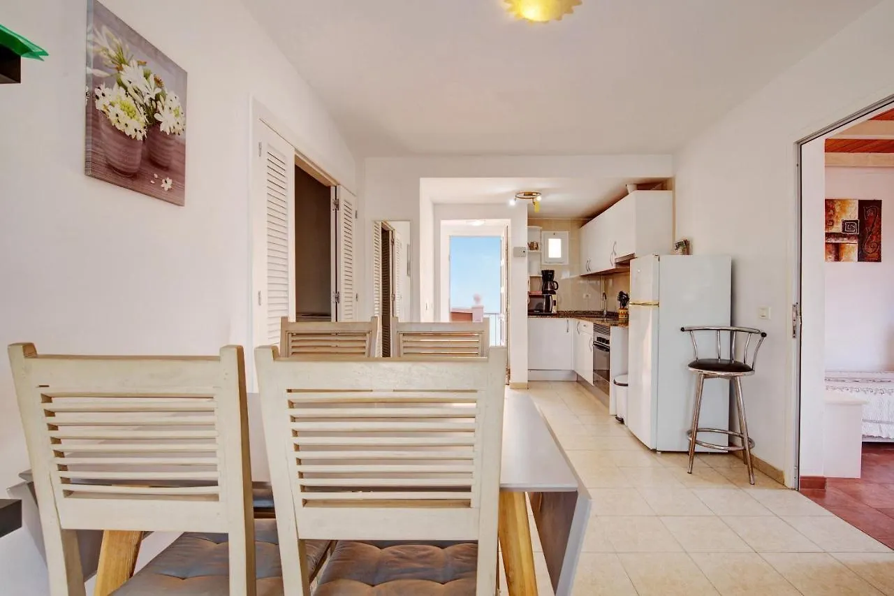 Beautiful 3 Bed Apartment Caleta De Fuste Spain